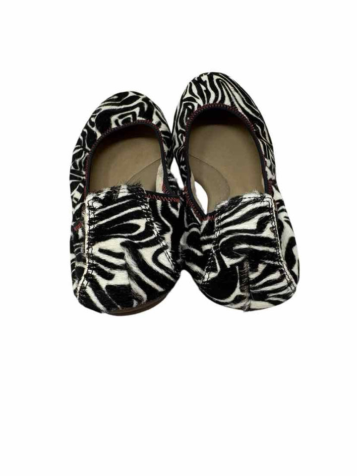 Shoe Size 8.5 Hush Puppies Tan Suede Flats