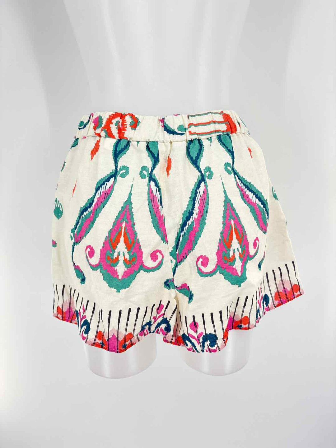 Size M ZARA White Shorts