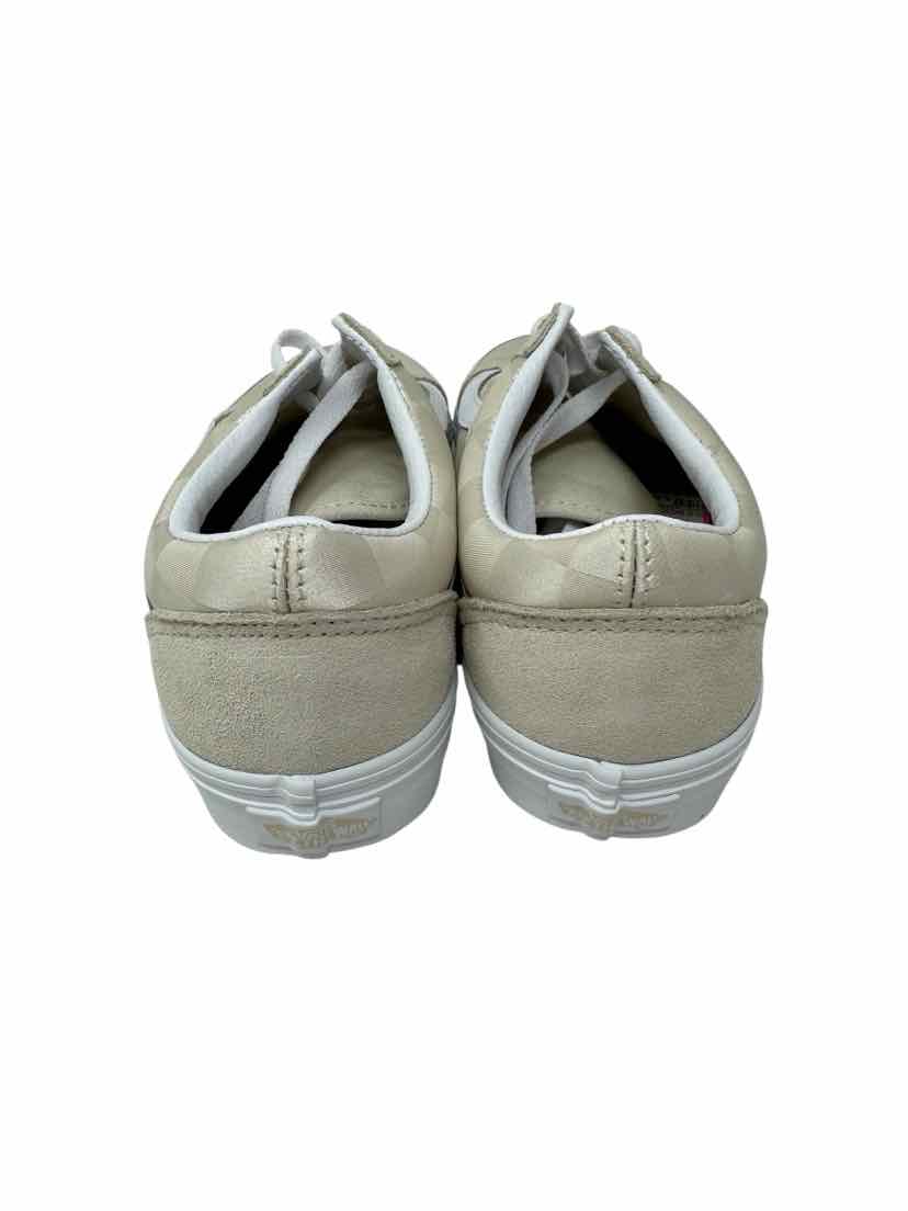 Shoe Size 8.5 Vans Tan Sneakers