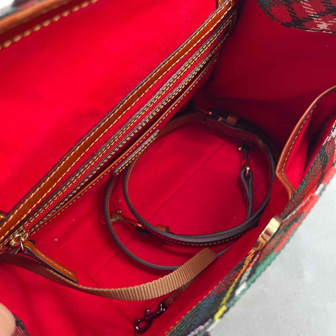 Dooney & Bourke Purse
