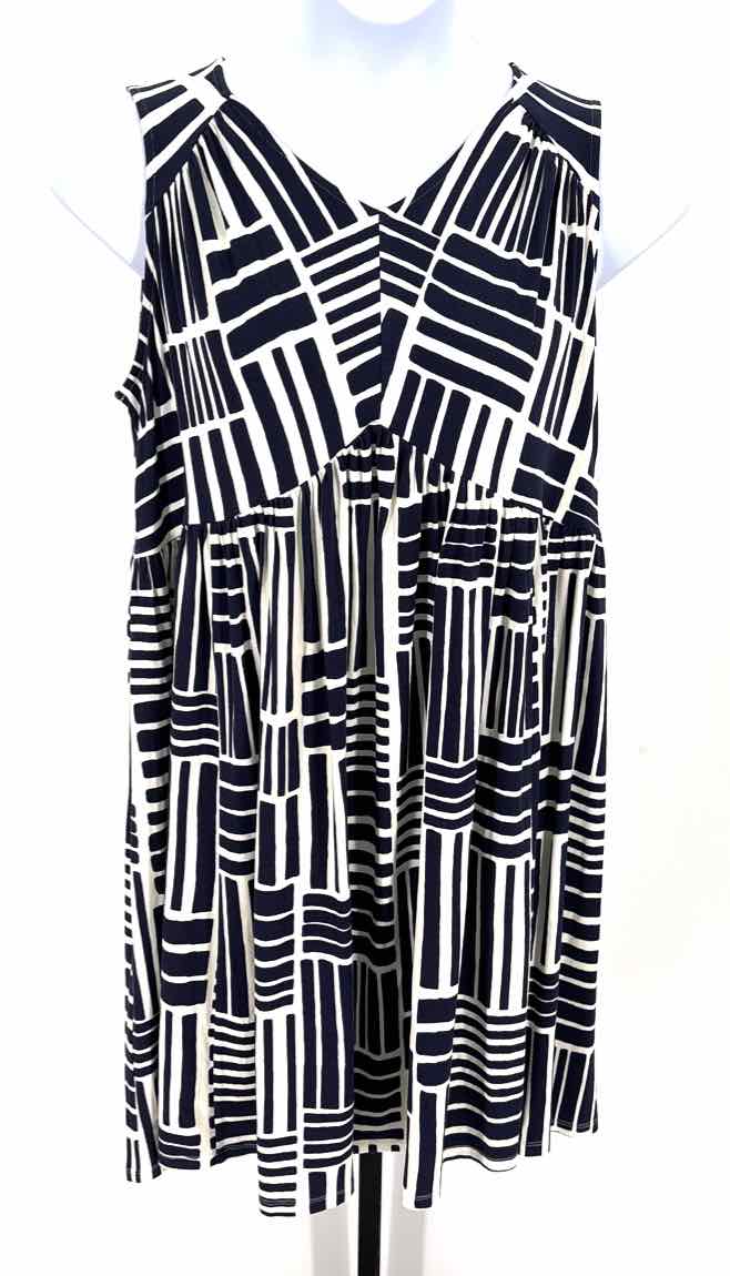 Size 14/16 LANE BRYANT Ivory Dress