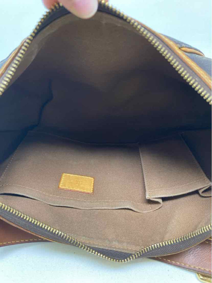 Louis Vuitton Luxury - Purse