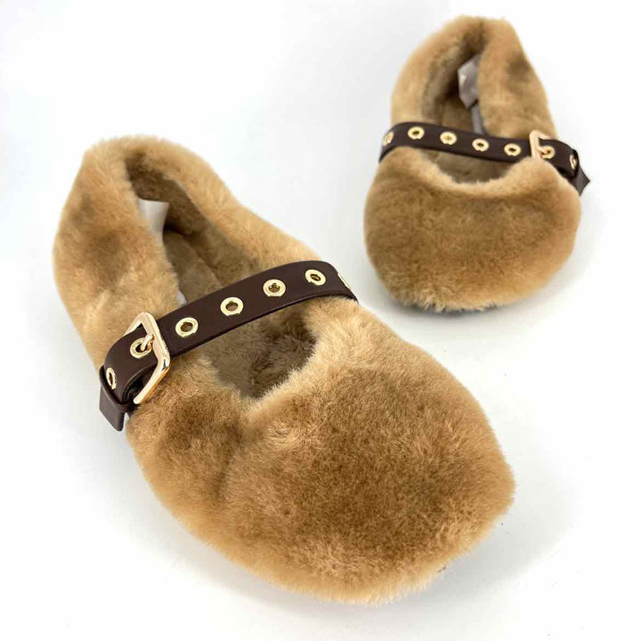 Shoe Size 9.5 Steve Madden Camel Faux Fur Slippers