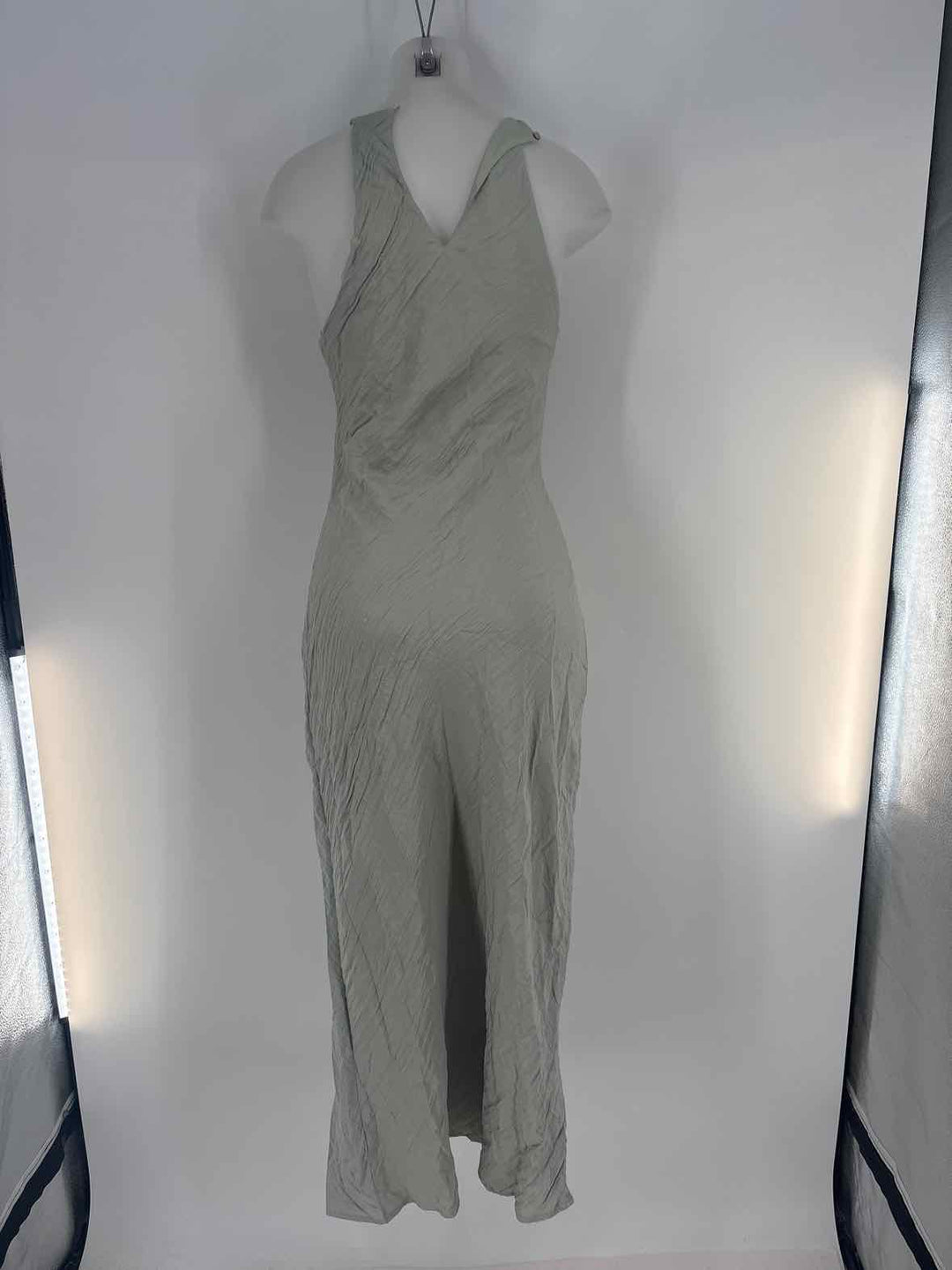 Size M Green Dress
