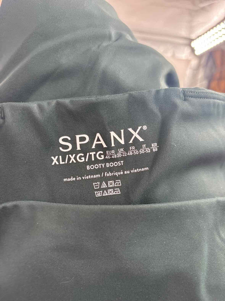 Size XL SPANX Green Pants
