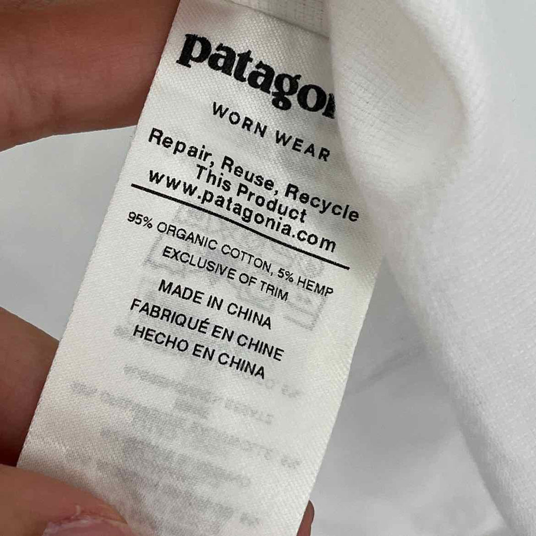 Size L PATAGONIA White Cotton Shirt