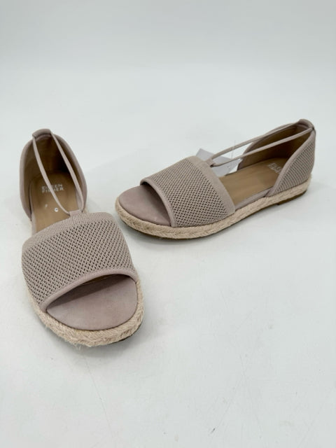 Shoe Size 7.5 Eileen Fisher Tan Flats