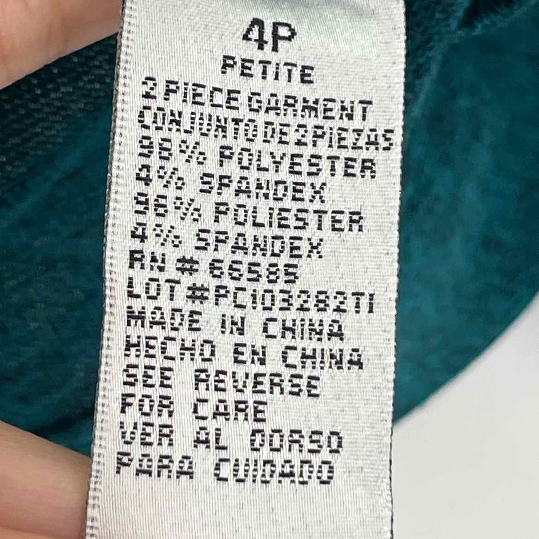Size 4 Teal Knit Shirt