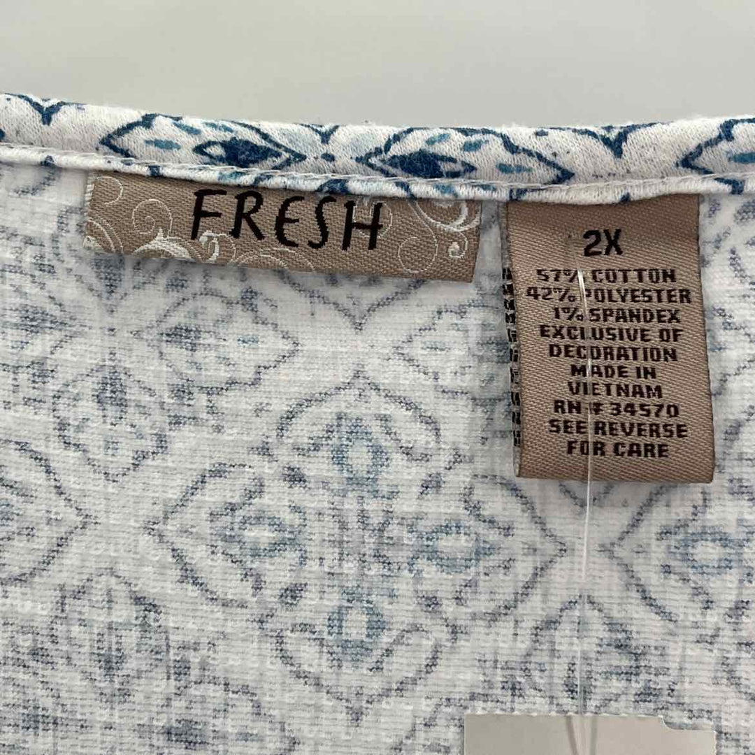 Size 2X Blue Print Shirt