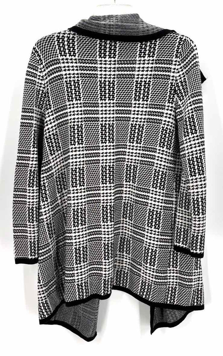 Size M Jones New York Black Sweater