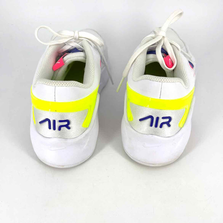 Shoe Size 9 Nike White Sneakers