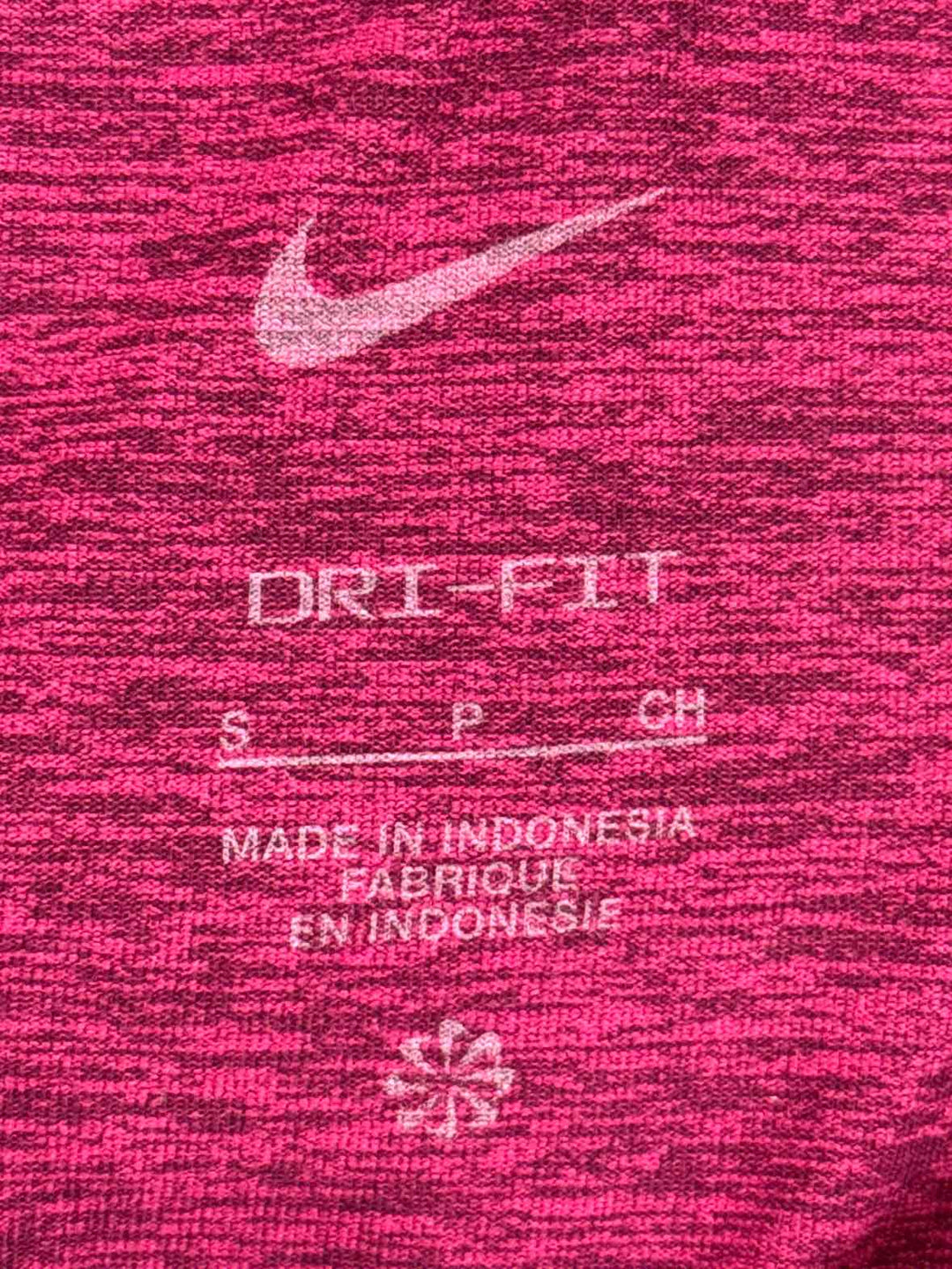 Size S Nike PINK PRINT Shirt