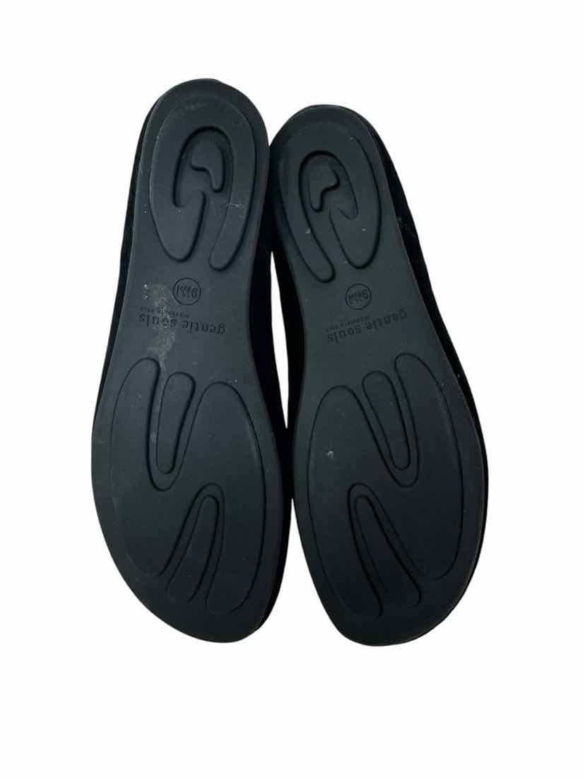 Shoe Size 9.5 GENTLE SOULS Black Sandals
