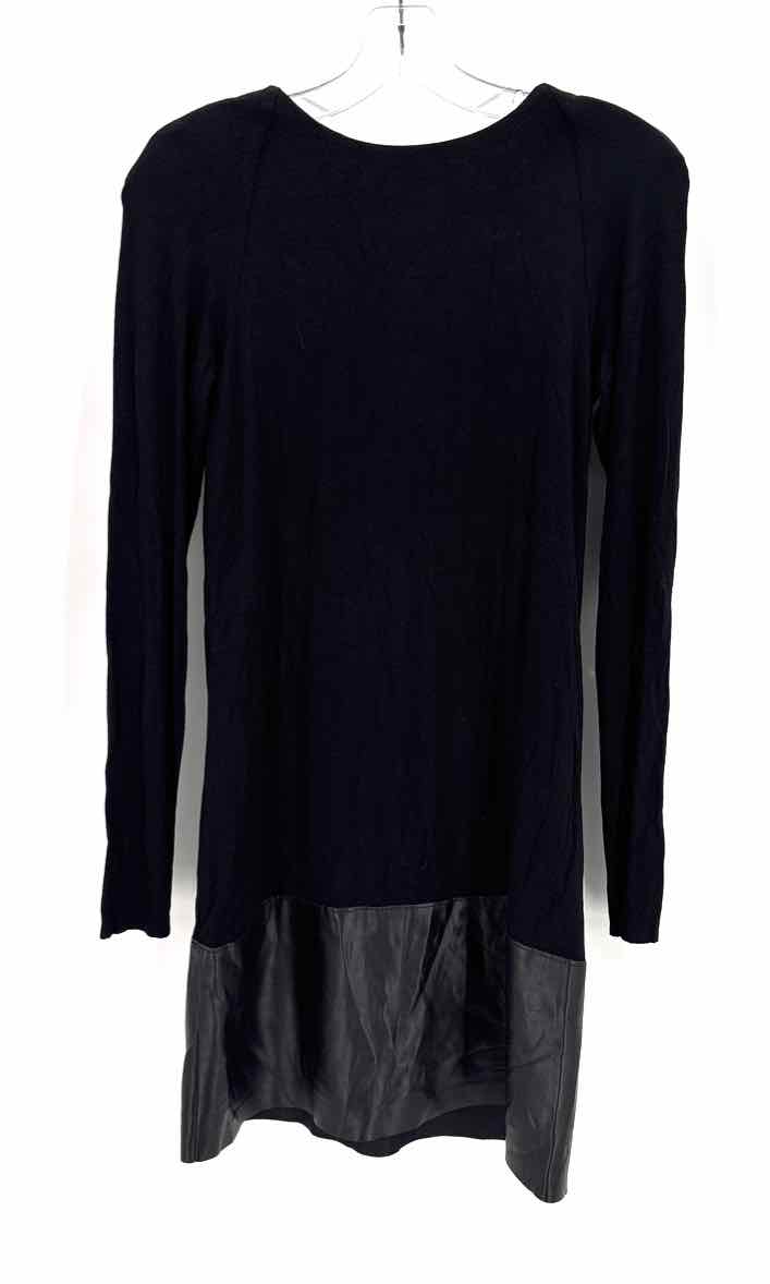 Size S Bailey Black Dress
