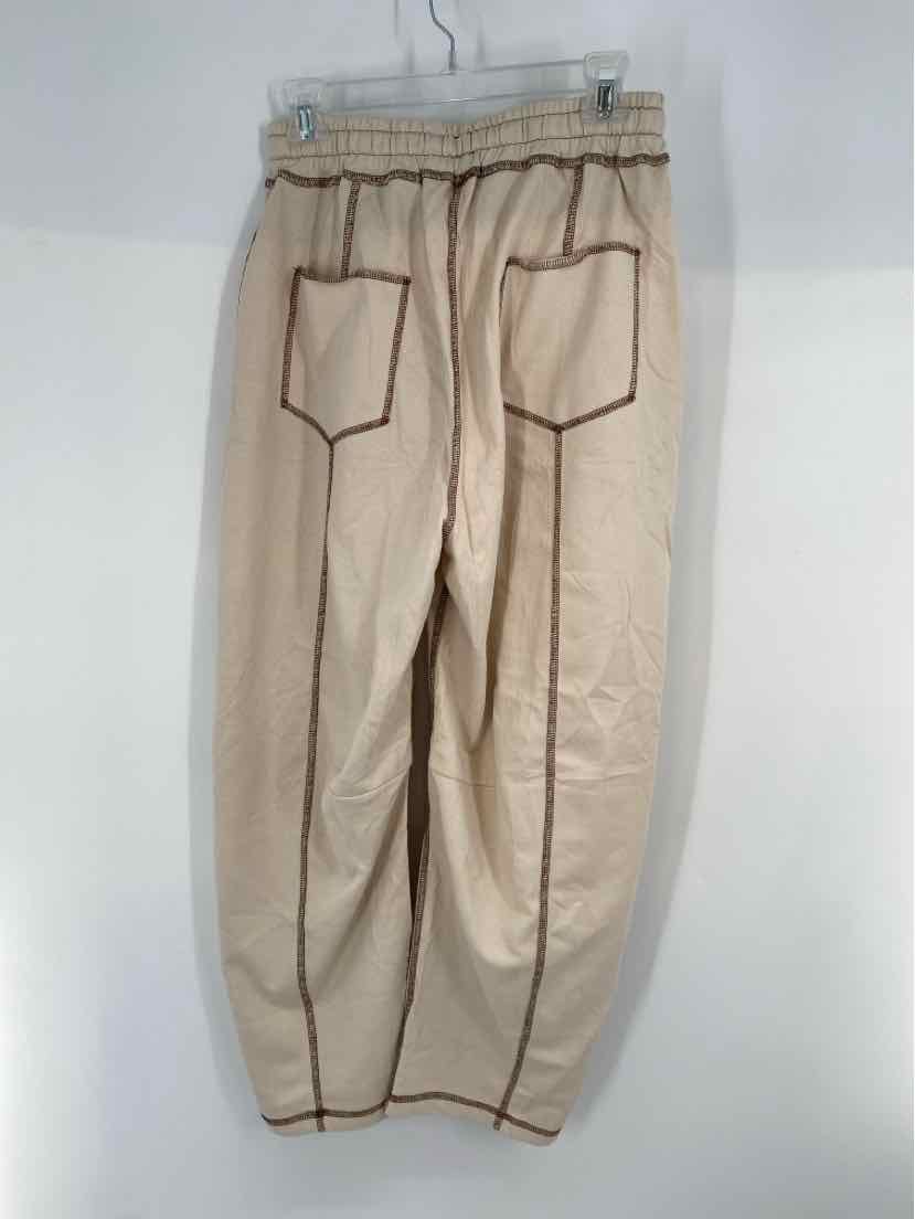 Size M Beige Pants