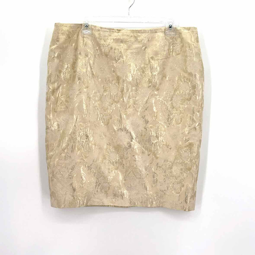 Size 46 Escada Gold Skirt