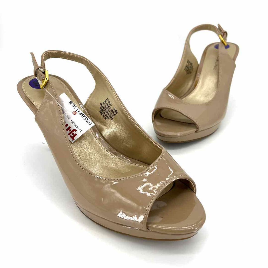 Shoe Size 8.5 Bandalino Tan PATENT Sandals