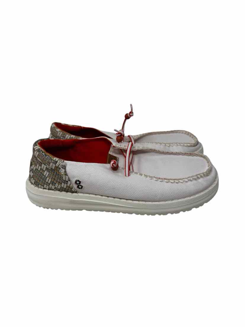 Shoe Size 8 HEY DUDE Ivory Canvas Sneakers