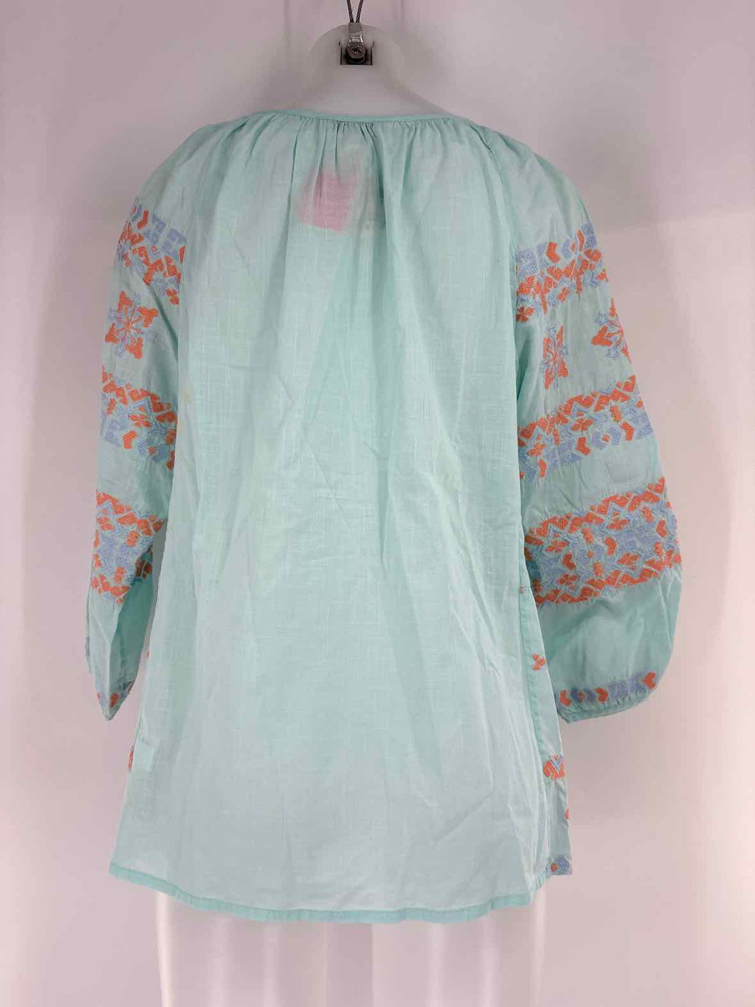 Size M Vineyard Vines Teal Shirt