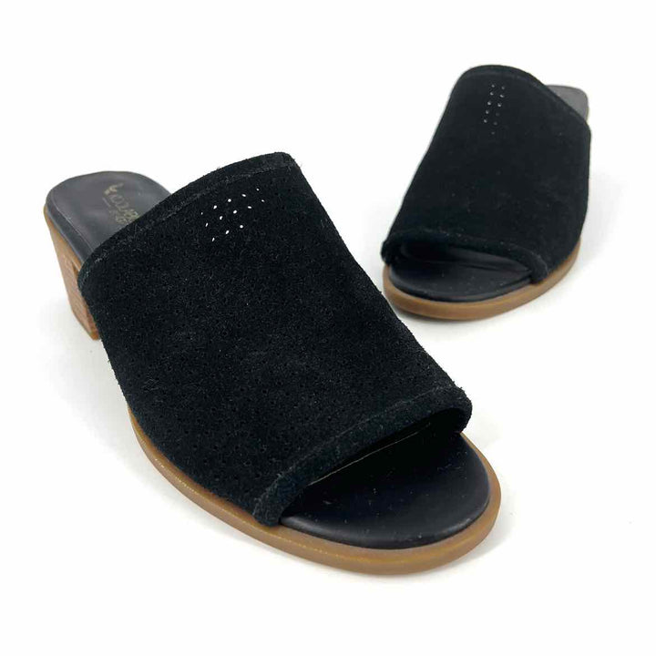 Shoe Size 10 KOOLABURRA Black Suede Sandals