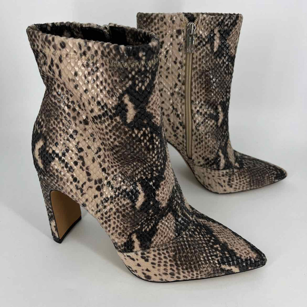 Shoe Size 9 Jessica Simpson Multi-Color Boots