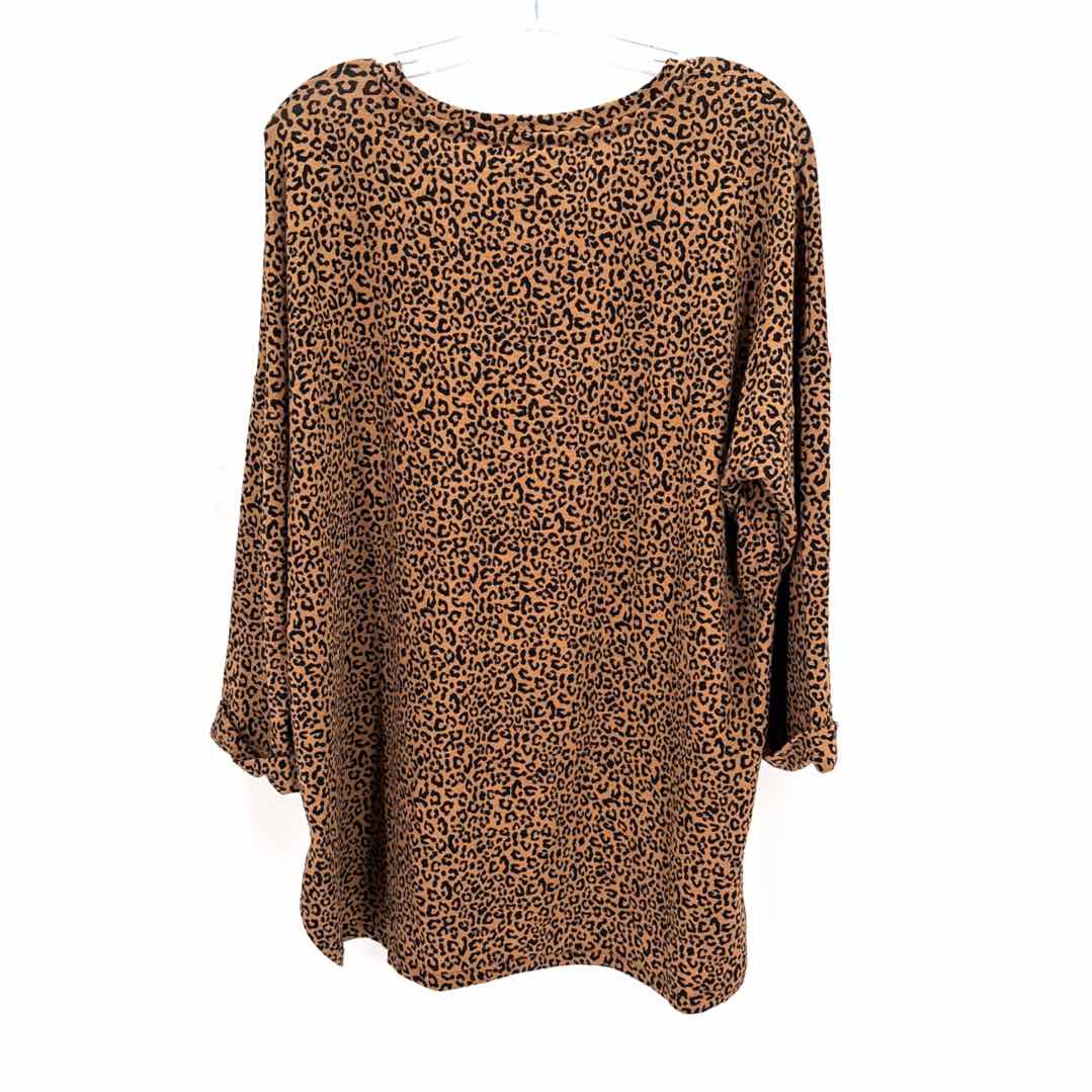 Size L CROWN & IVY Tan Shirt