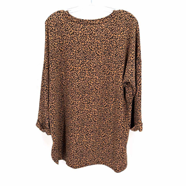 Size L CROWN & IVY Tan Shirt
