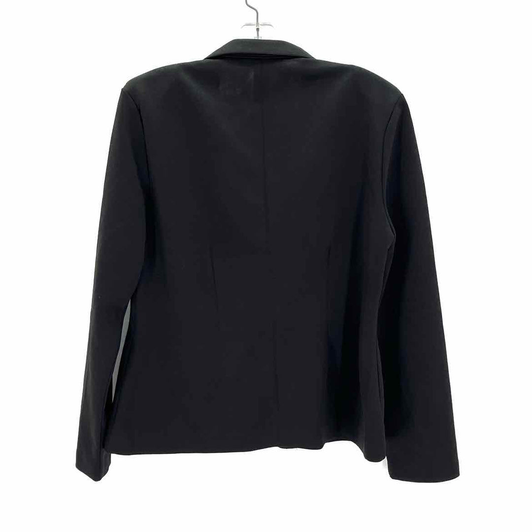 Size M Black Blazer