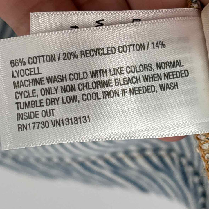 Size M UNIVERSAL THREAD Blue Jacket