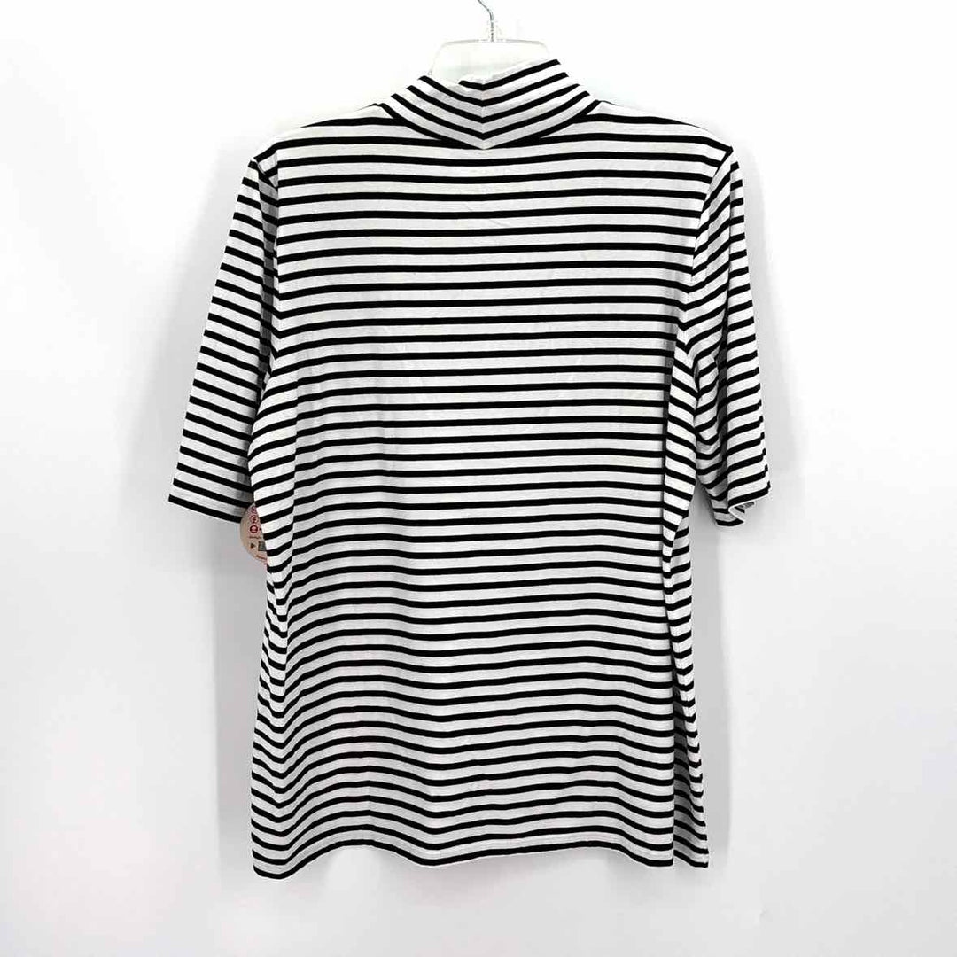 Size XL Chico's Multi-Color Shirt