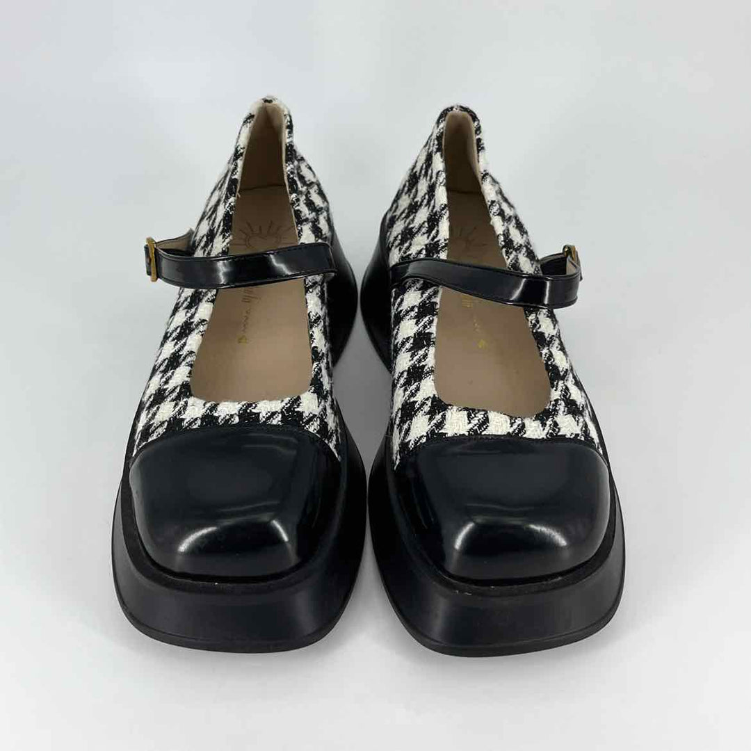 Shoe Size 40 Black Loafers