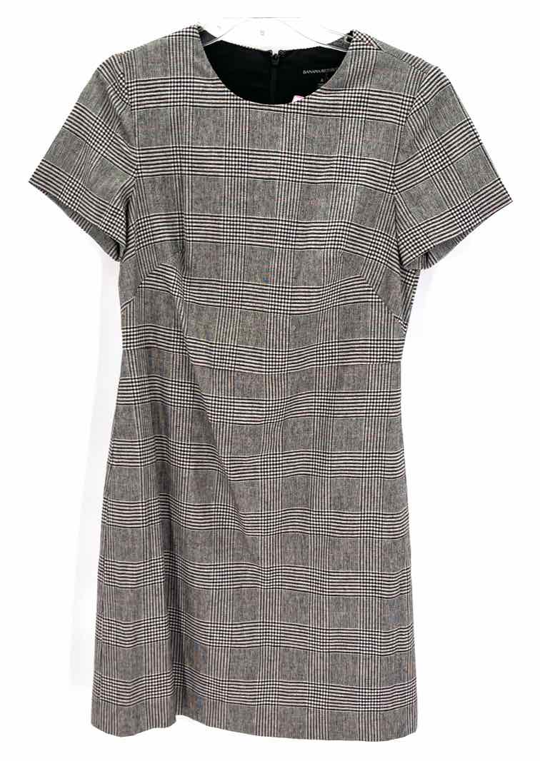 Size 4 Banana Republic Black Print Dress