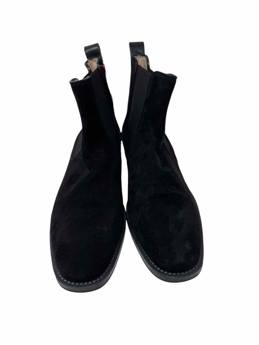 Shoe Size 7.5 Stuart Weitzman Black Suede Boots