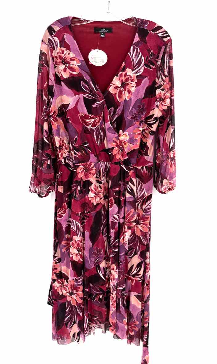 Size 1X Multi-Color Dress