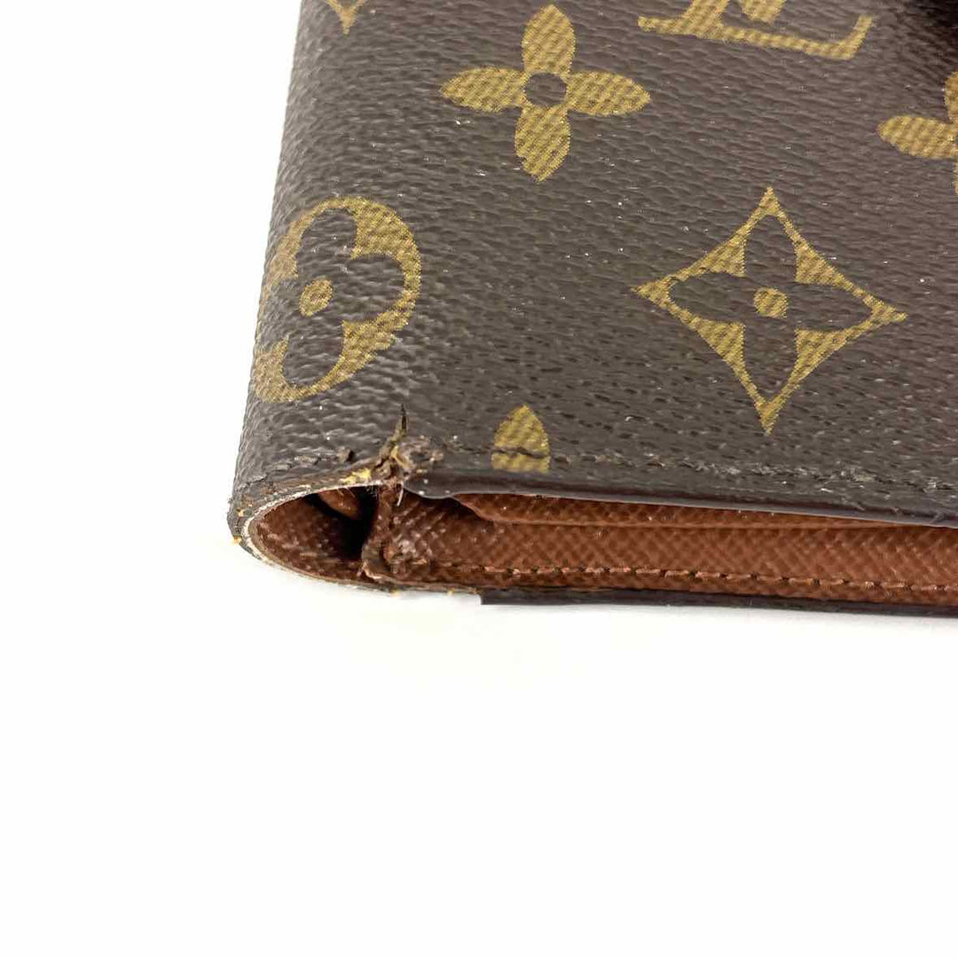 Louis Vuitton Luxury - Wallet