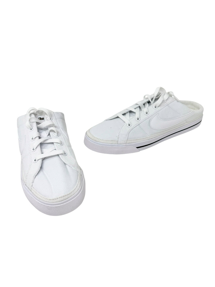 Shoe Size 9.5 Nike White Sneakers