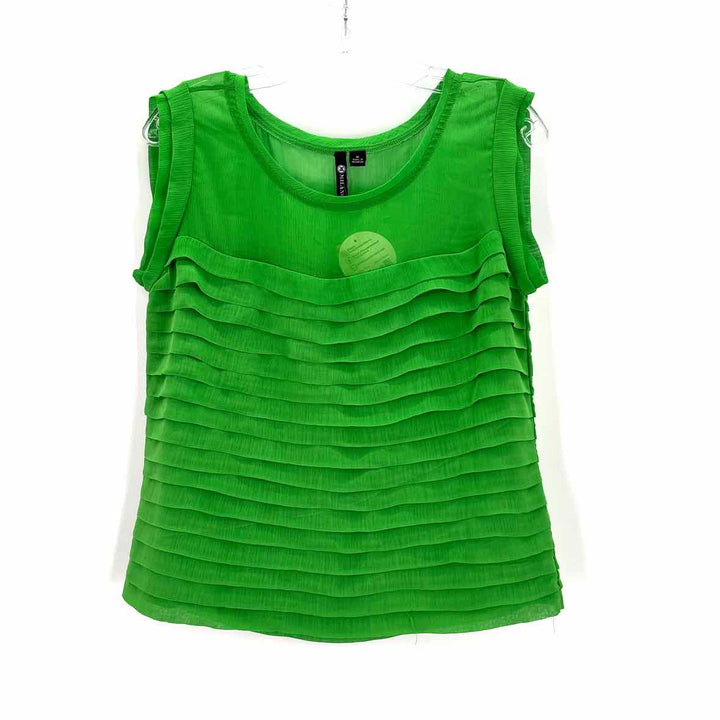Size M Green Shirt