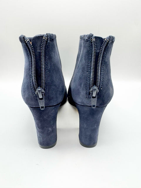 Shoe Size 7 Jack Rogers Navy Suede Boots