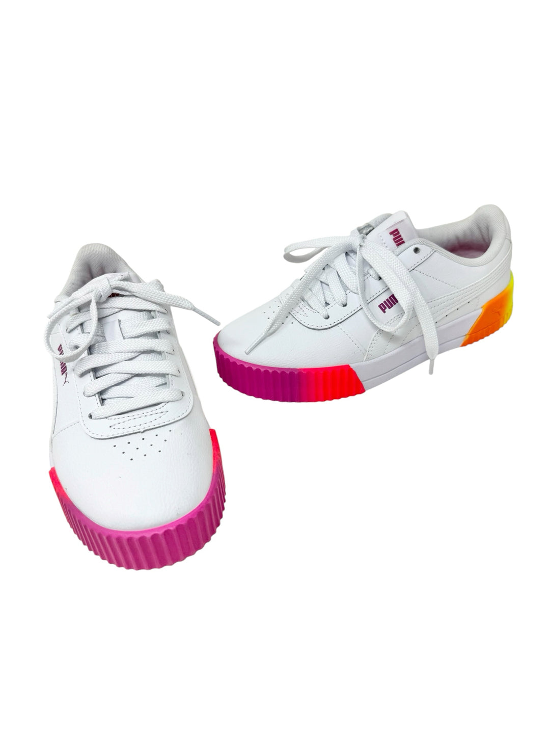 Shoe Size 7 Puma White Leather Sneakers