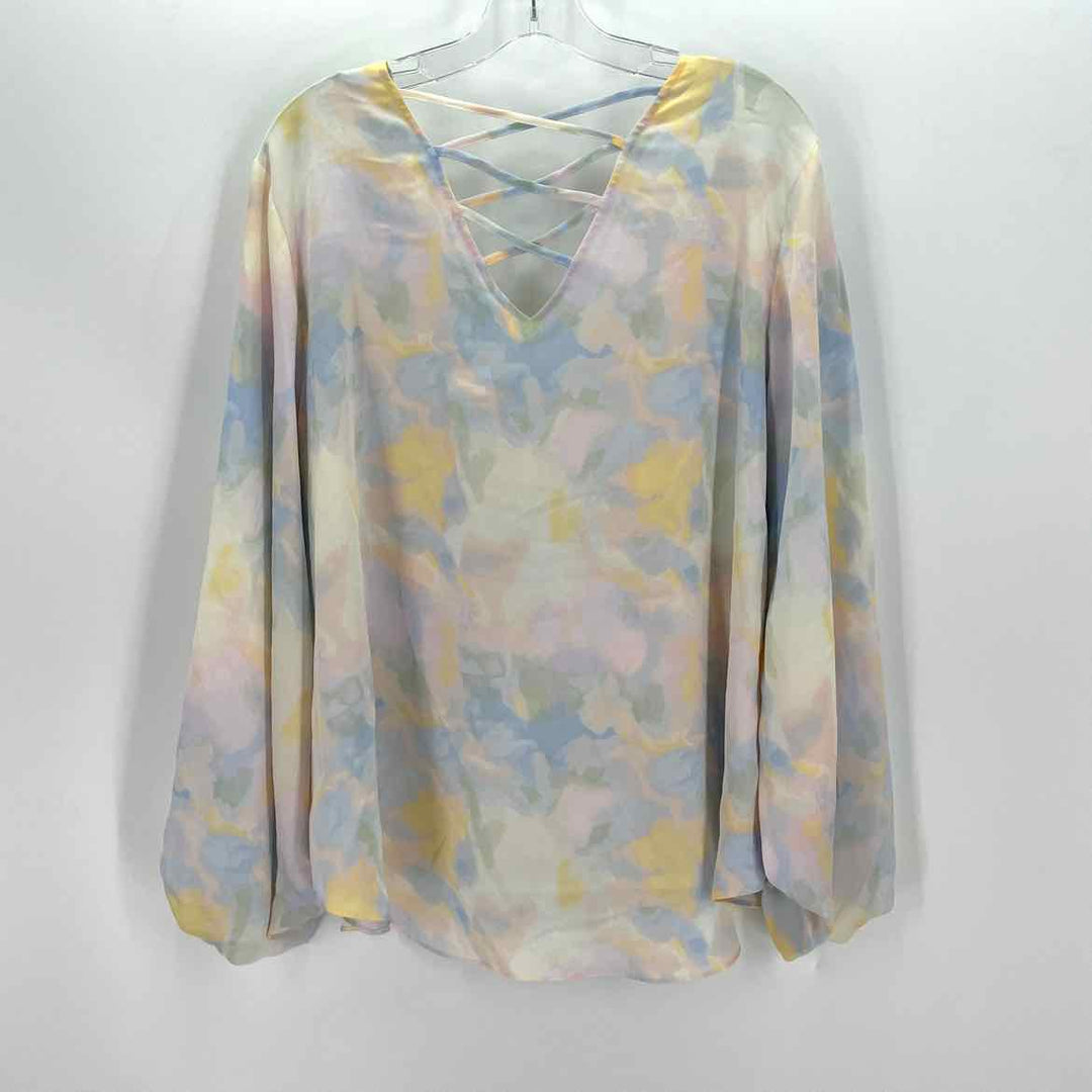 Size 18/20 CATO Multi-Color Shirt