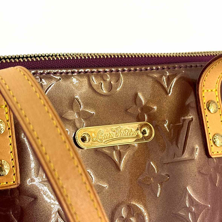 Louis Vuitton Luxury - Purse