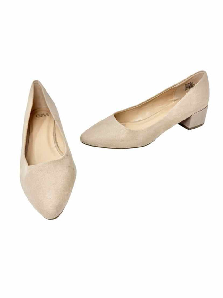 Shoe Size 9 C WONDER Tan Suede Pumps