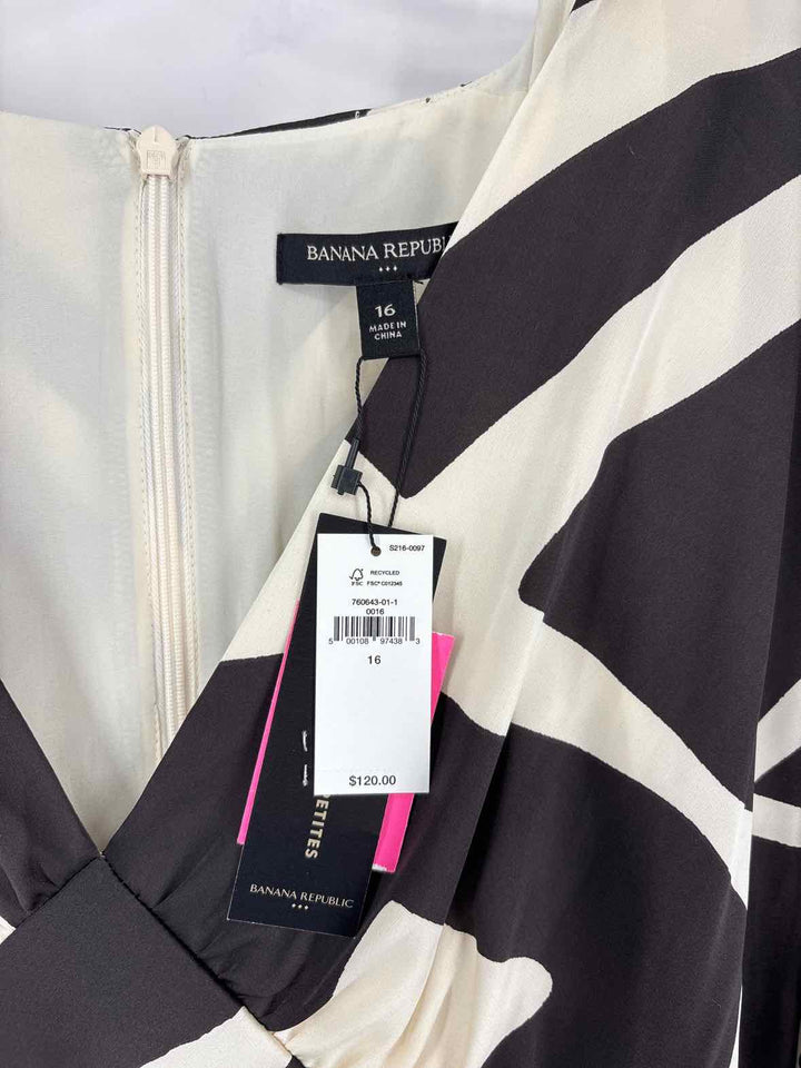 Size 16 Banana Republic Black/White Dress