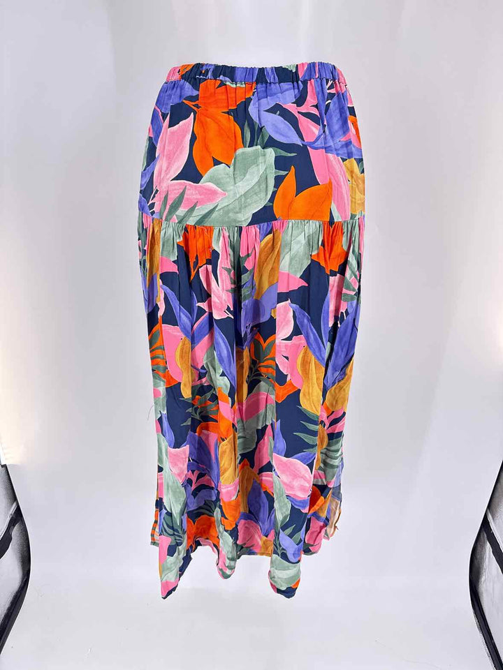Size XS Multi-Color Skirt