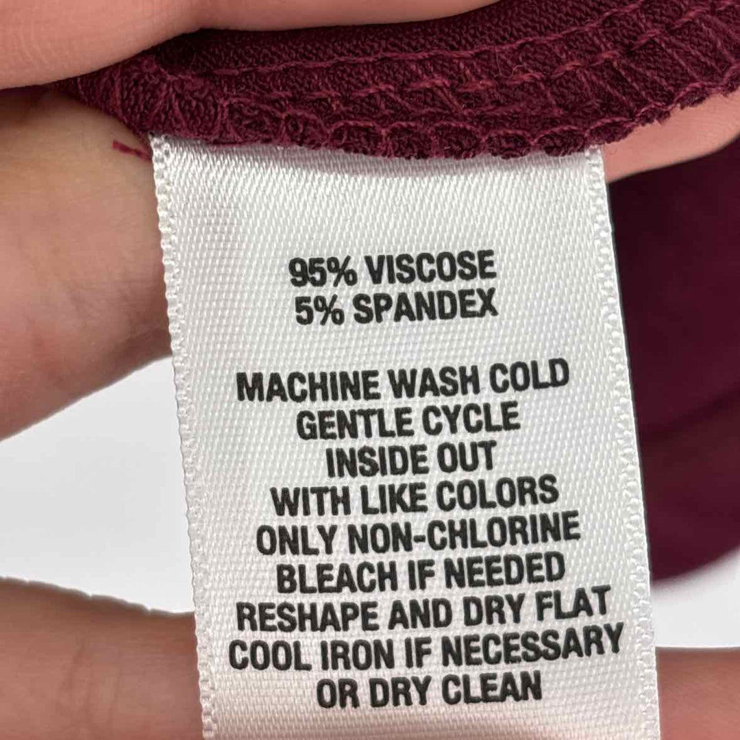 Size 3X KIM ROGERS Burgundy Shirt