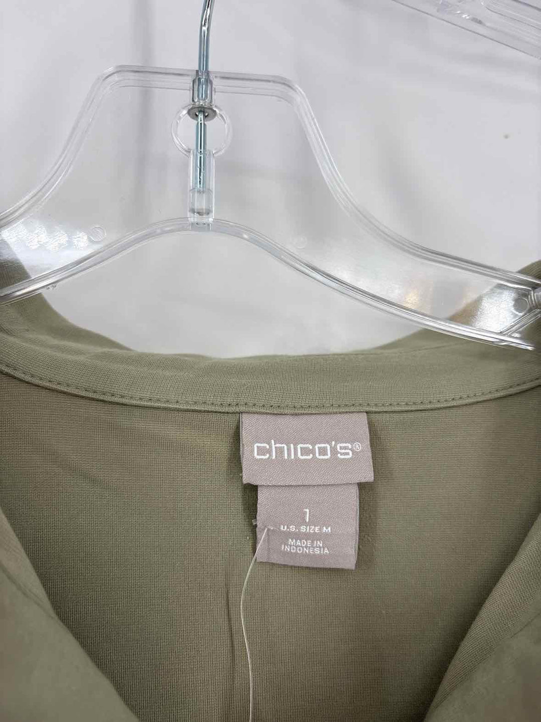 Size M Chico's Green Shirt