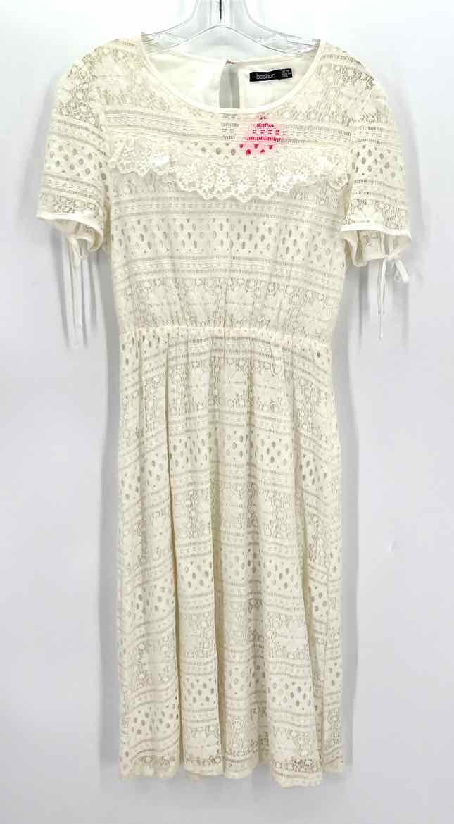 Size 6 BOOHOO Ivory Lace Dress