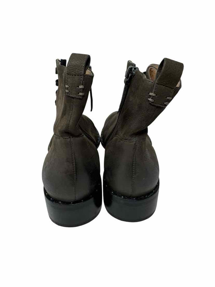 Shoe Size 8.5 HALOGEN Brown Leather Boots