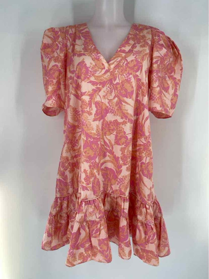 Size M OLIVACEOUS PINK PRINT Dress