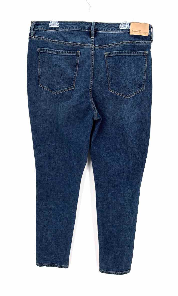 Size 16 7 for all Mankind Denim Pants